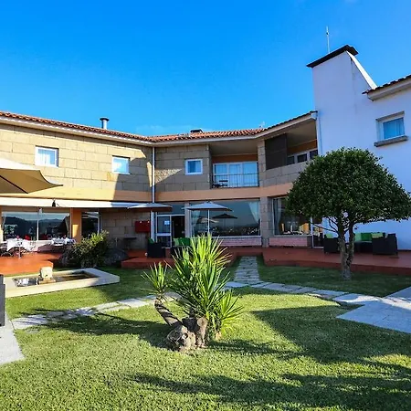 De Valença Hotel