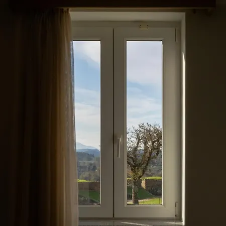 德瓦伦萨宾馆 4*