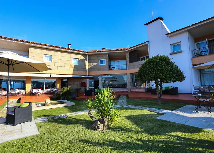 ポサダ デ 4* ヴァレンサ